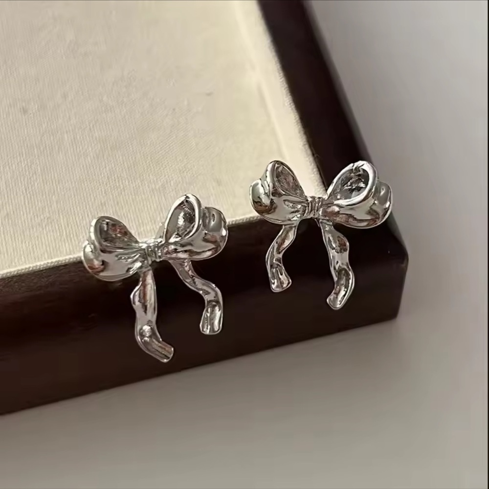 Elegant Silver Bow Earrings